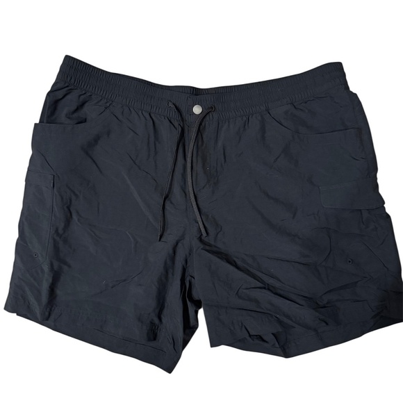 Columbia Women’s Black Hiking Shorts - Picture 1 of 6